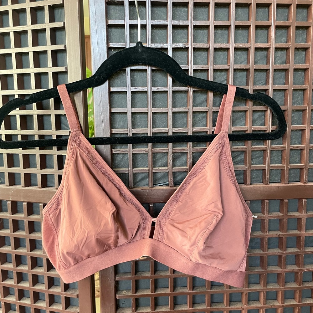 LIVELY Mesh Trim Bralette for Women